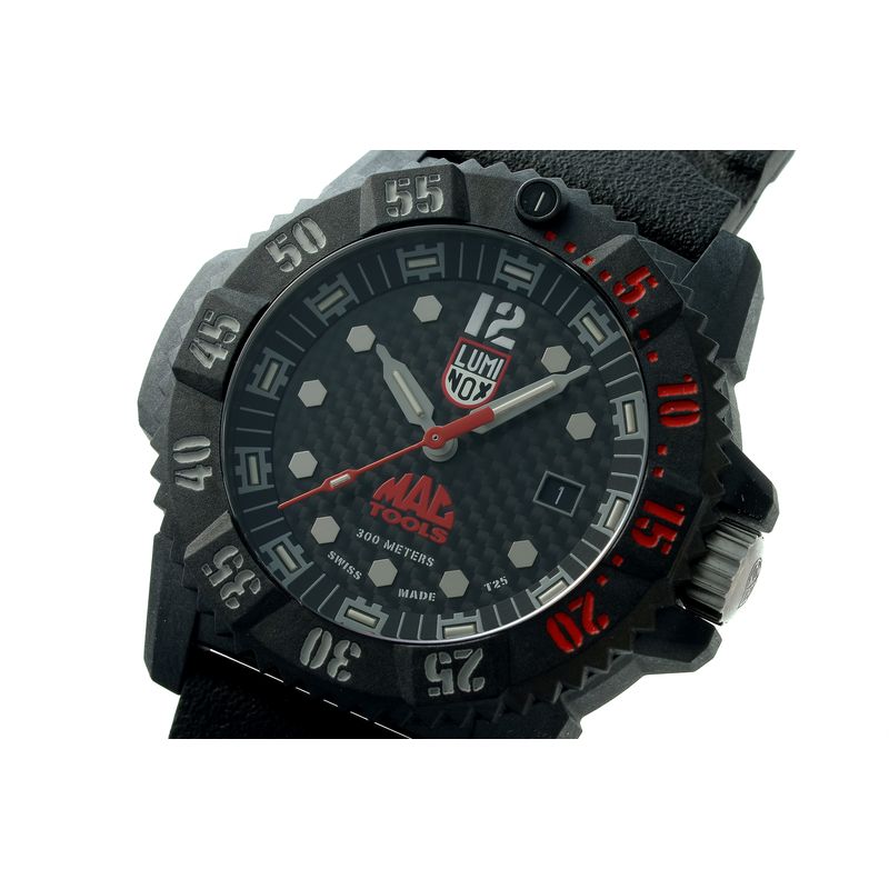 LUMINOX（ルミノックス）【限定300本】MASTER CARBON SEAL 3800 SERIES