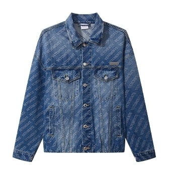 ソラッチョレ様 vetements Levi's コラボデニム ジャケット VETEMENTS（Gジャン/デニムジャケット）のフリマアイテム一覧