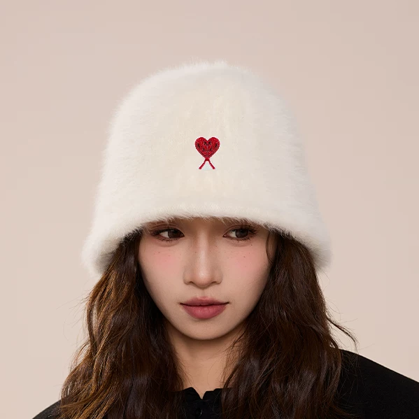 バケットハット／アミパリス ami ファー AMI ファー バケットハット AMI Stud Bucket Hat｜MIRISE(ミライズ