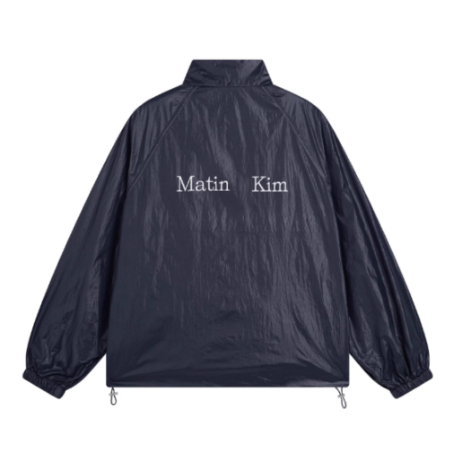 matin kim ロゴ　ティディ　フリースジャンバー　ブラウン Matin Kim(マーティンキム) アウター(レディース) - 海外通販のBUYMA