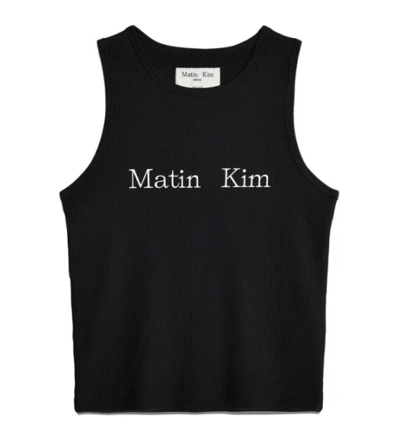 マーティンキム MATIN LOGO SLEEVELESS CROP TOP MATIN KIM ノースリーブ トップ LOGO SLEEVELESS CROP TOP｜MIRISE