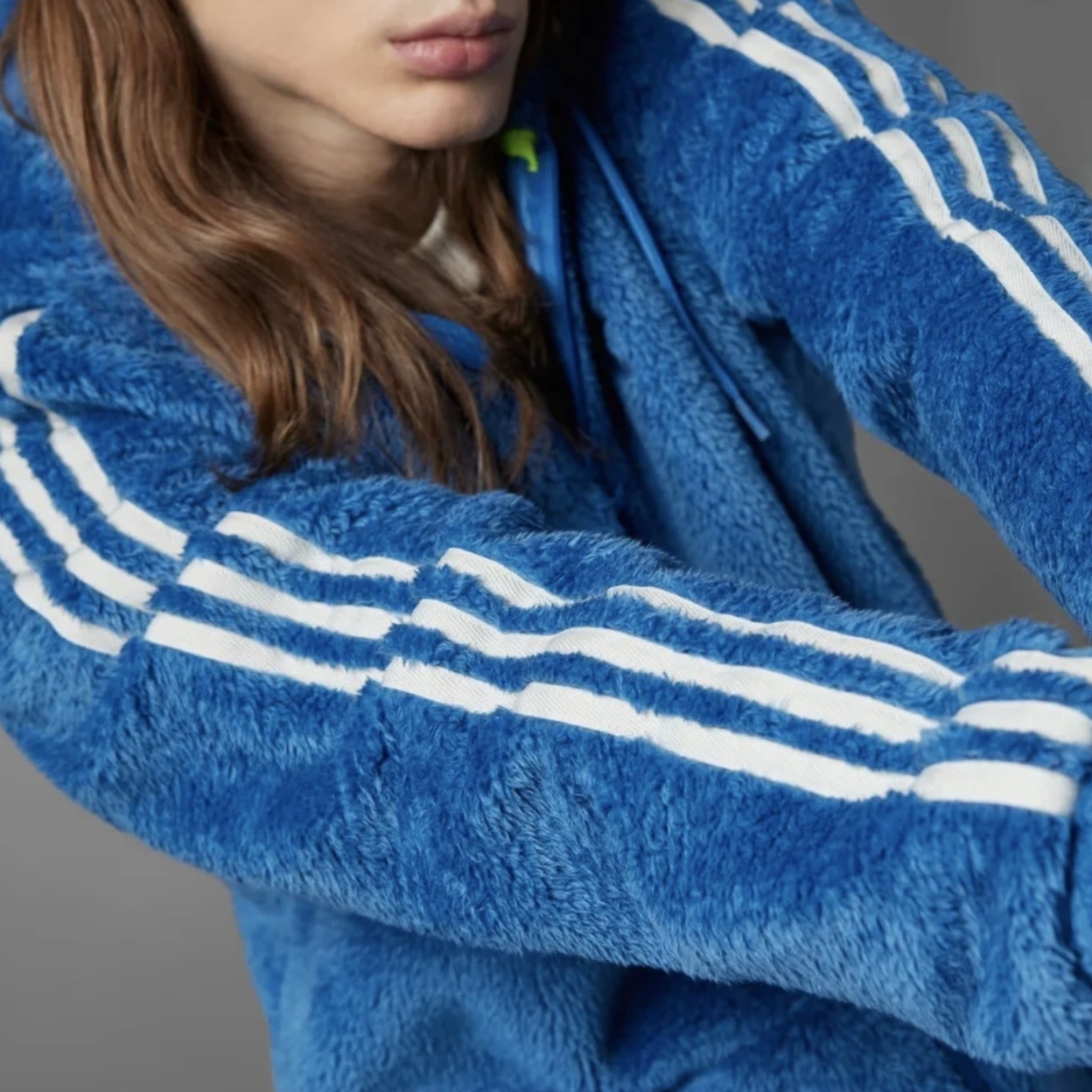 国内完売 adidas INDIGO HERZ FUR HOODIE＆PANTS エコファー
