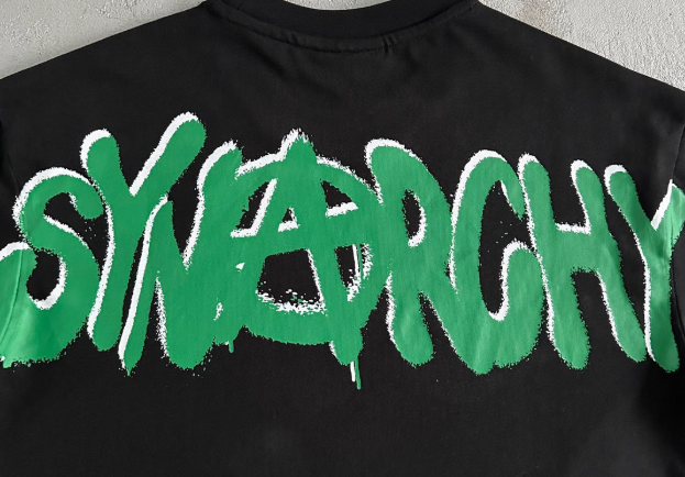 Syna World 長袖Tシャツ M Syna World ロングスリーブ Tシャツ Syna Logo Longsleeve Tee