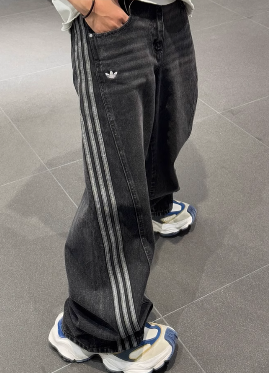 ★adidas originals★ リラックス LOOSE DENIM PANTS adidas originals リラックス デニムパンツ LOOSE DENIM PANTS