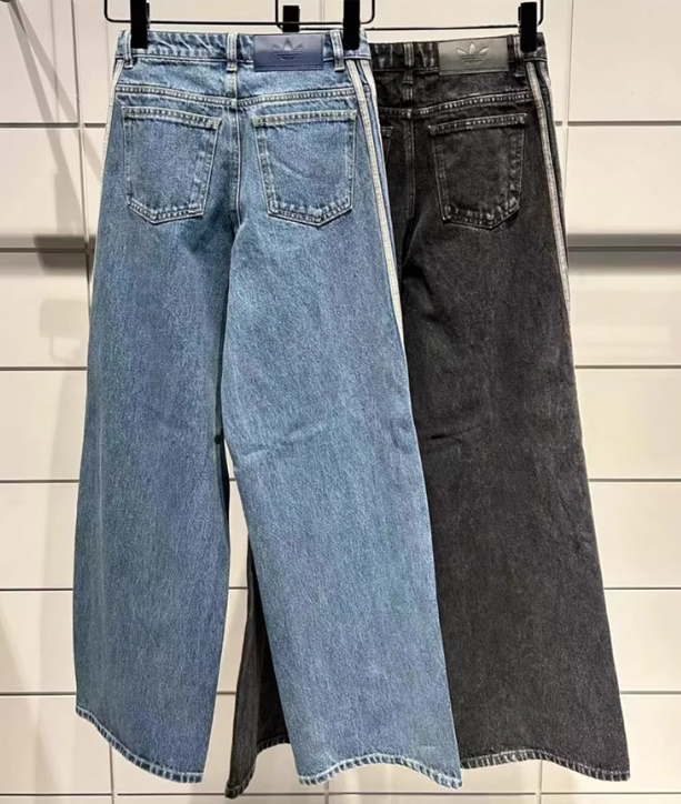 adidas originals リラックス デニムパンツ LOOSE DENIM PANTS