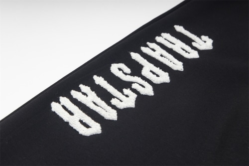 げんた☆Trapstar Londonベルベットセットアップ ブラック 000000000522_1_QLT4RDC.jpg