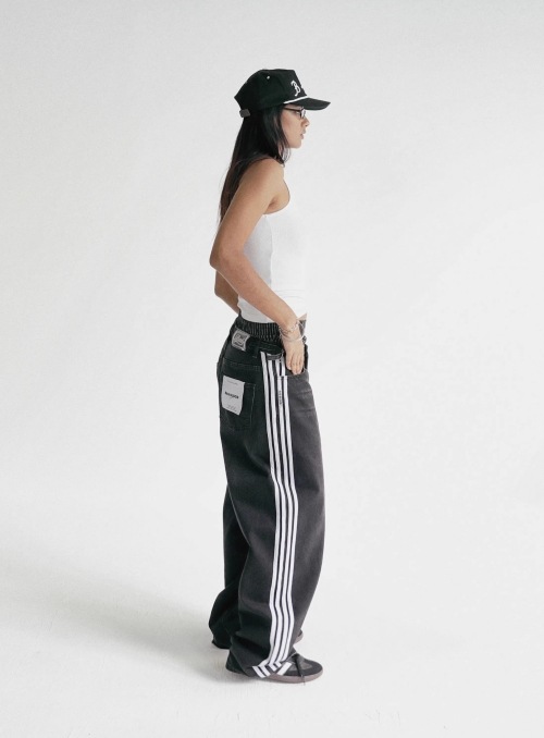BADBLOOD ストライプ ワイドデニムパンツ Billy Track Jeans
