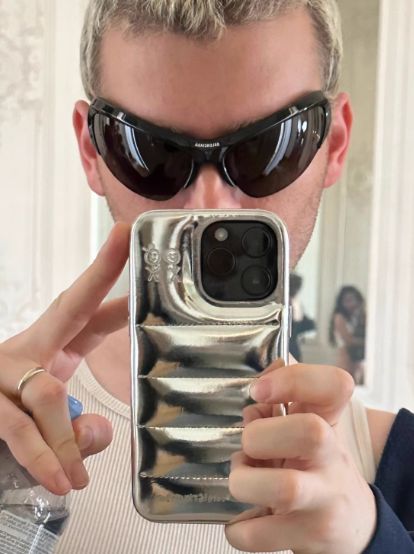 iPhoneアクセサリー Urban Sophistication iPhone14pro Mirror iPhone