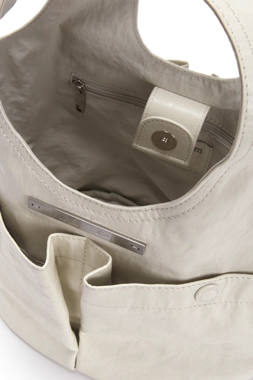 【新品タグ付き】Matin Kim トートバッグ ポーチ付き MATIN KIM 新作 トートバッグ DOUBLE POCKET WRINKLE TOTE BAG