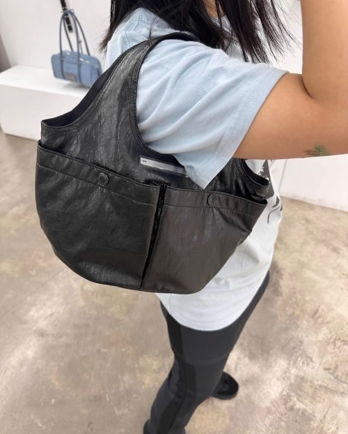 MATIN KIM 新作 トートバッグ DOUBLE POCKET WRINKLE TOTE BAG