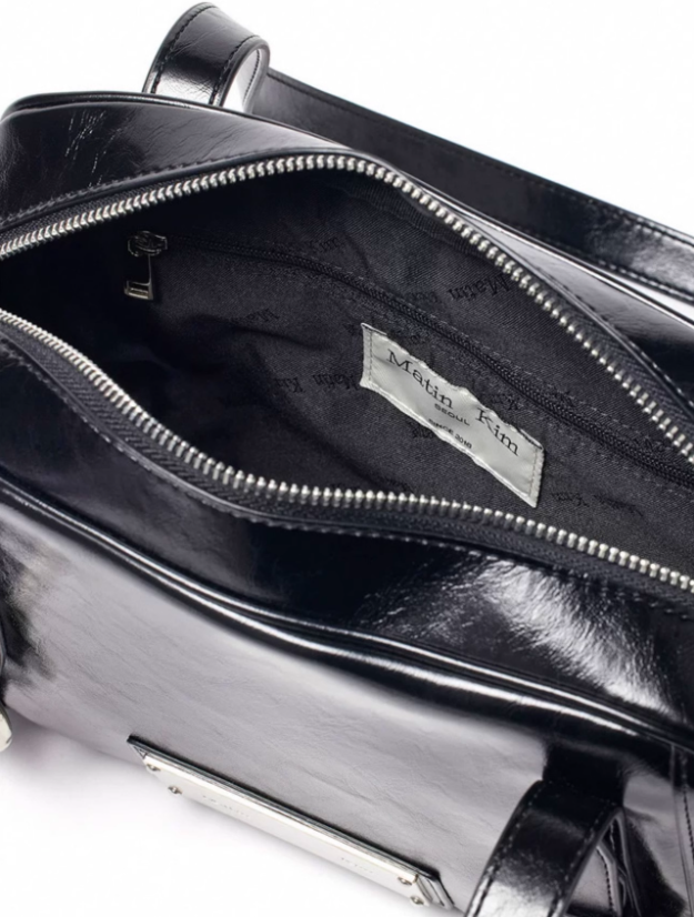 MATIN KIM ショルダーバッグ BIKER DETAIL SQUARE SHOULDER BAG