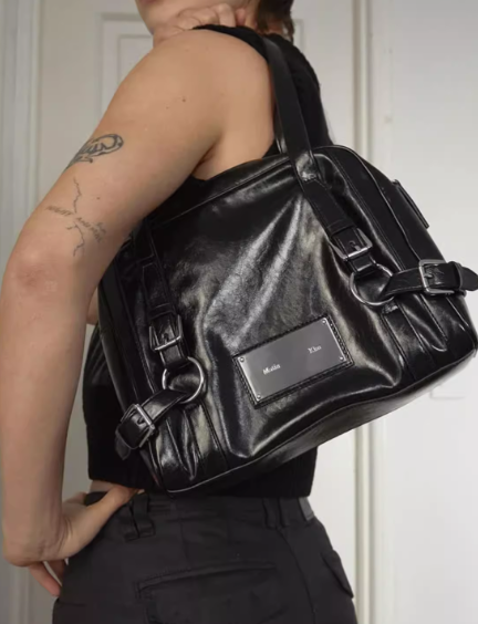 MATIN KIM ショルダーバッグ BIKER DETAIL SQUARE SHOULDER BAG