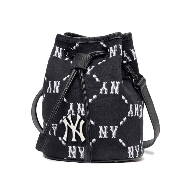 MLB Korea DIA MONOGRAM JACQUARD MINI BUCKET BAG ミニバケットバッグ