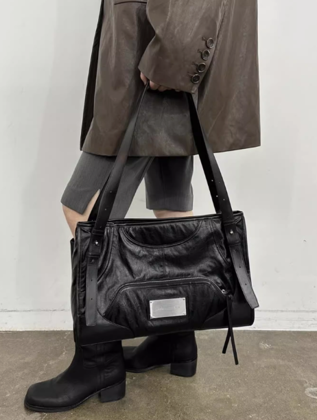MATIN KIM 2way ショルダーバッグ TWO WAY STRAP SQUARE BAG