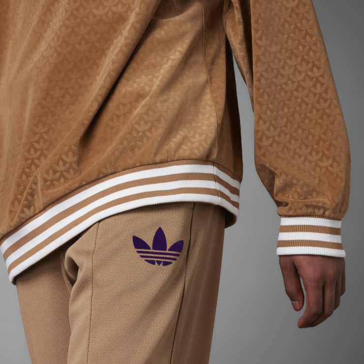 国内完売 adidas originals ADICOLOR HERITAGE ファンネル ベロア