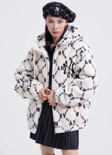 MLB Korea AESPA着用 ボア フリースジャケット ECO FUR JUMPER