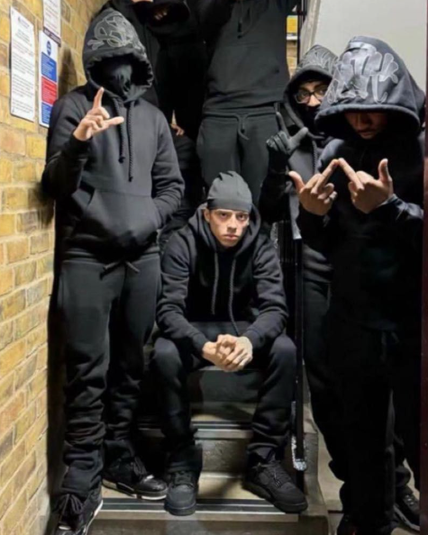 Syna トラックスーツuk セットアップ centralcee 楽天市場】【最短即日発送】 SYNA WORLD COLLEEG SET UP シナワールド