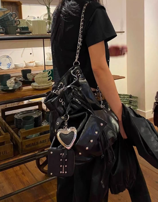 DEINET デイネット リュックサック マルチバッグ (3色) 5WAY DEINET デイネット リュックサック マルチバッグ (3色) 5WAY