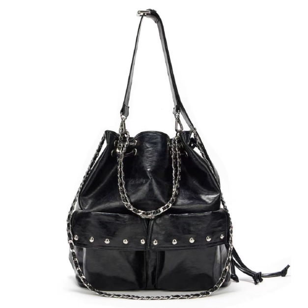 DEINET ブラックリュック スタッズ装飾 DEINET ブラックリュック スタッズ装飾