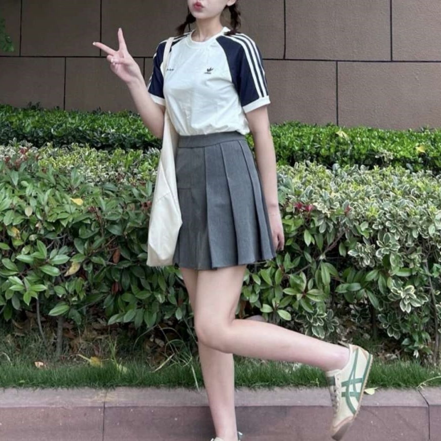 In5251 国内完売 adidas × sporty&rich 3-STRIPES SLIM TEE スリーストライプ Tシャツ IN5251 ...
