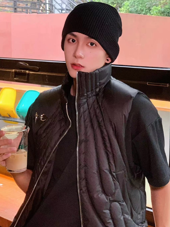 Thug Club ダウンベスト Cave Goose Down Vest｜MIRISE(ミライズ)公式通販