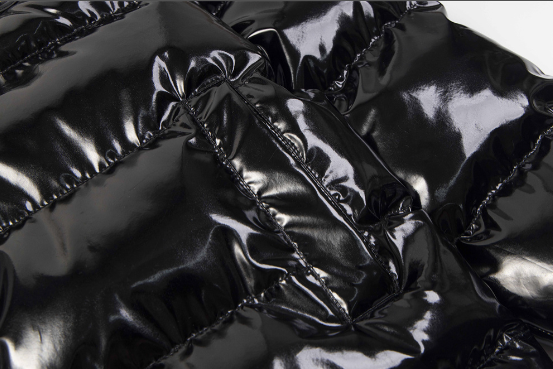Trapstar London ダウンジャケット Irongate Shiny Black Puffer