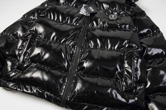 Trapstar London ダウンジャケット Irongate Shiny Black Puffer
