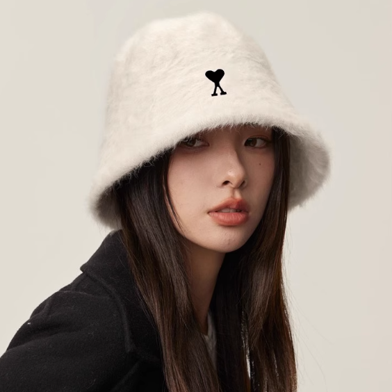 【美品‼︎】Ami Paris ADC BUCKET HAT / バケットハット 楽天市場】【24日0時〜82h限定ポイント5倍】 アミパリス AMI PARIS
