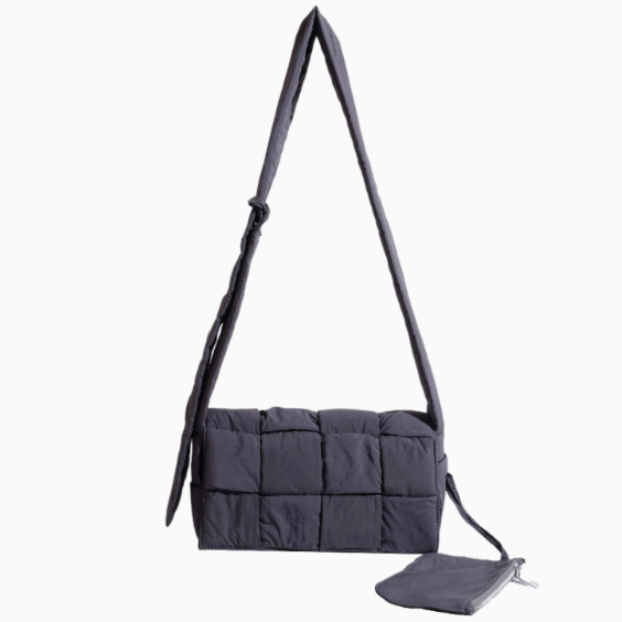 BOTTEGA VENETA イントレチャートナイロン クロスボディバッグ ボッテガ風 イントレチャート クロスボディバッグ BOTTEGA