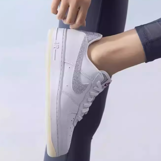 Nike WMNS Air Force 1 LX HQ3461-191｜MIRISE(ミライズ)公式通販