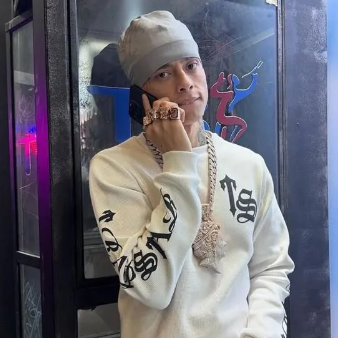 【新品・付属品】シナワールド☆ブランドロゴビーニー ニット帽 海外限定 即完売 Syna World シナワールド ビーニー ニット帽 - メルカリ