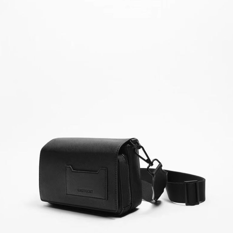 国内完売 ZARA エンボス メッセンジャーバッグ｜MIRISE(ミライズ