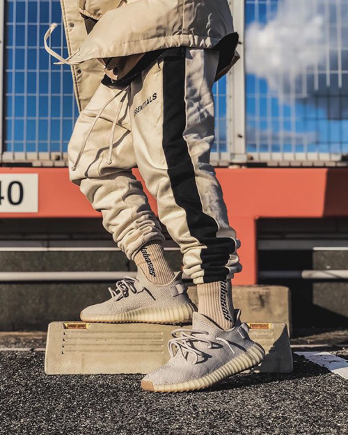 FOG] Fear Of God Essentials サイドストライプ スウェット
