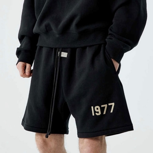 FOG] Fear Of God Essentials 1977 ショーツ ハーフパンツ 1977