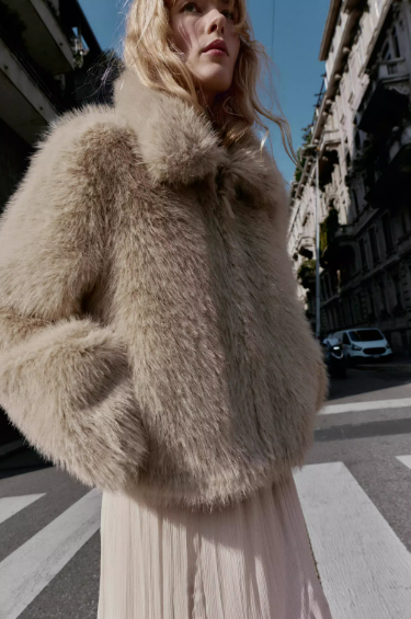 ZARA ダブルフェイス フェイクファージャケット 4745/221/832｜MIRISE