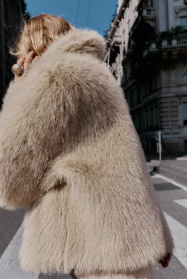 ZARA ダブルフェイス フェイクファージャケット 4745/221/832｜MIRISE