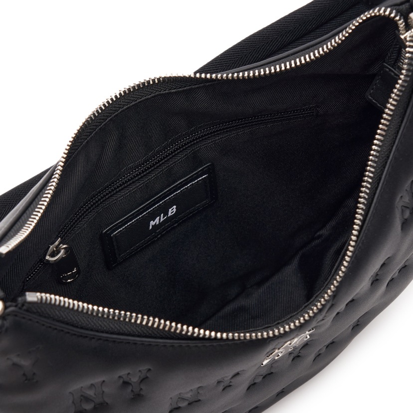 [MLB] Classic Monogram New Embo Cross Bag ★すぐ品切れ★ MLB] Classic Monogram New Embo Cross Bag ☆すぐ品切れ☆