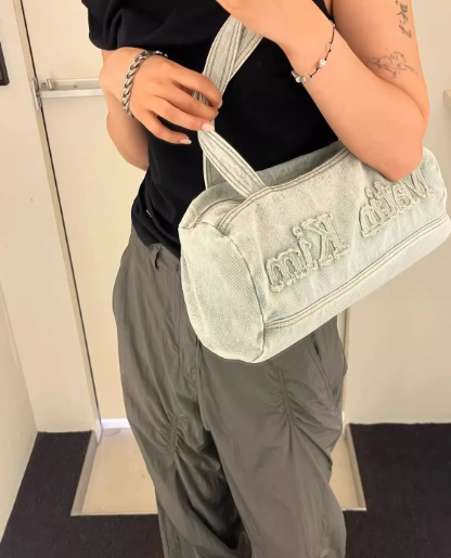 国内完売 MATIN KIM デニムバッグ LOGO WASHED DENIM DUFFEL BAG