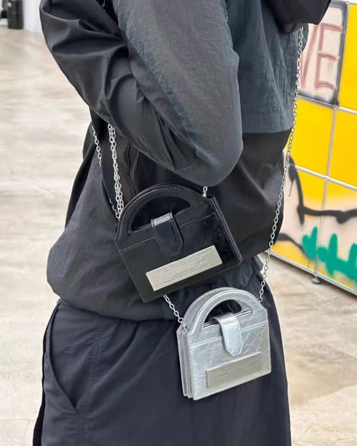 国内完売 MATIN KIM 財布バッグ HANDLE ACCORDION CHAIN WALLET