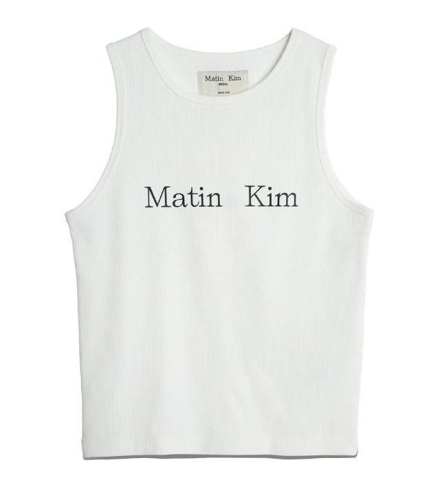 マーティンキム MATIN LOGO SLEEVELESS CROP TOP MATIN KIM ノースリーブ トップ LOGO SLEEVELESS CROP TOP｜MIRISE