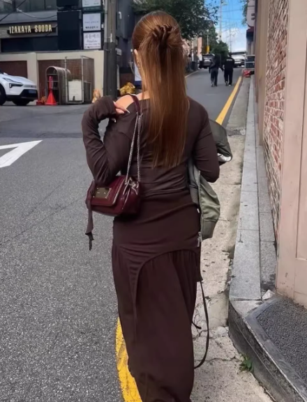 MATIN KIM ミニチェーンバッグ GLOSSY QUILTING SMALL CHAIN BAG