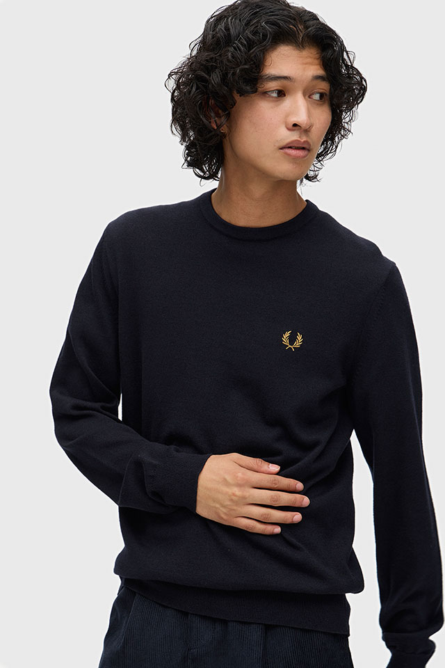 【ほぼ新品】FRED PERRY フレッドペリー　ネイビー セーター/ニット フレッドペリー FRED PERRY メンズ クラシック クルーネック