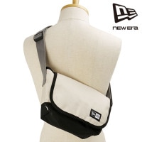 ニューエラ NEW ERA ショルダーバッグ ミニ [14521319 SS25] 3.5L SHOULDER BAG MINI メンズ・レディース 鞄 メッセンジャーバッグ ワンショルダー ストーン