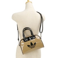 アディダス オリジナルス adidas Originals アディカラー ボーリングバッグ XS [MBH67/JX0250 FW25] ADICOLOR BB XS メンズ・レディース 鞄 ショルダ