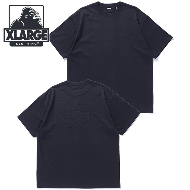エクストララージ XLARGE エンボスド オールドイングリッシュ ショートスリーブ Tシャツ [101253011031 SS25SPOT] EMBOSSED OLD ENGLICH S/S TEE メンズ x-large エックスラージ 半袖 BLACK 【メール便配送】