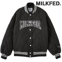 ミルクフェド MILKFED. サテンロゴパッチ キルテッドジャケット [103254021003 FW25] SATIN LOGO PATCH QUILTED JACKET レディース アウター 中