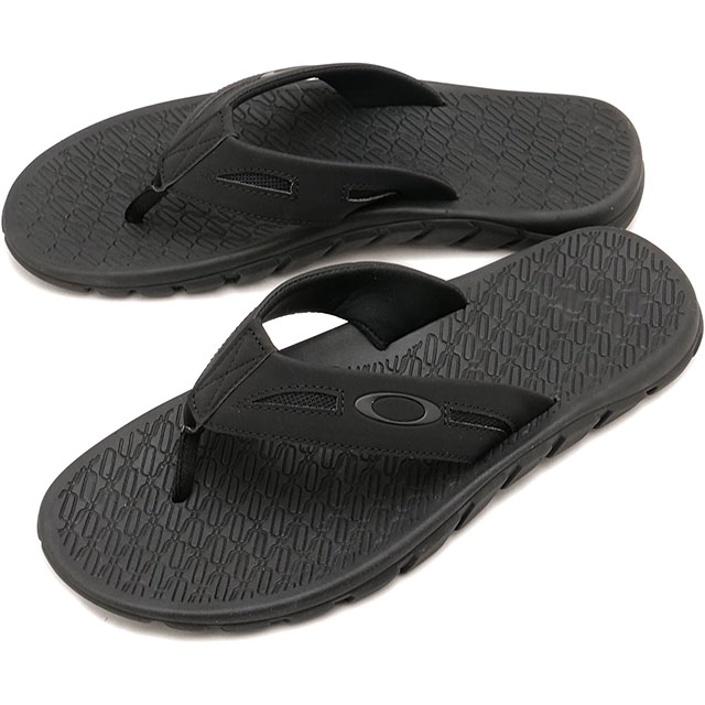 オークリー Oakley メンズ オペラティブ サンダル 2.0 [13477-02E] OPERATIVE SANDAL 2.0 靴 ビーチサンダル トングサンダル 黒 BLACKOUT 正規取扱店