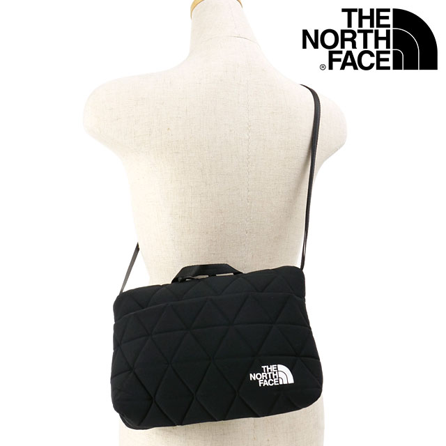 ザ・ノース・フェイス THE NORTH FACE ジオフェイスポーチ [NM32356-K FW23] 2L Geoface Pouch メンズ・レディース TNF アウトドア 鞄 アクセサリーポーチ キルティング ブラック 正規取扱店