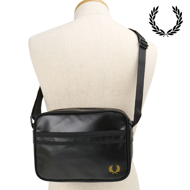 フレッドペリー FRED PERRY トーナルクラシックミニショルダーバッグ [L2169-774 SS26] 2L TONAL CLASSIC MINI SHOULDER BAG ユニセックスワンショルダー ブラック BLACK/GOLD