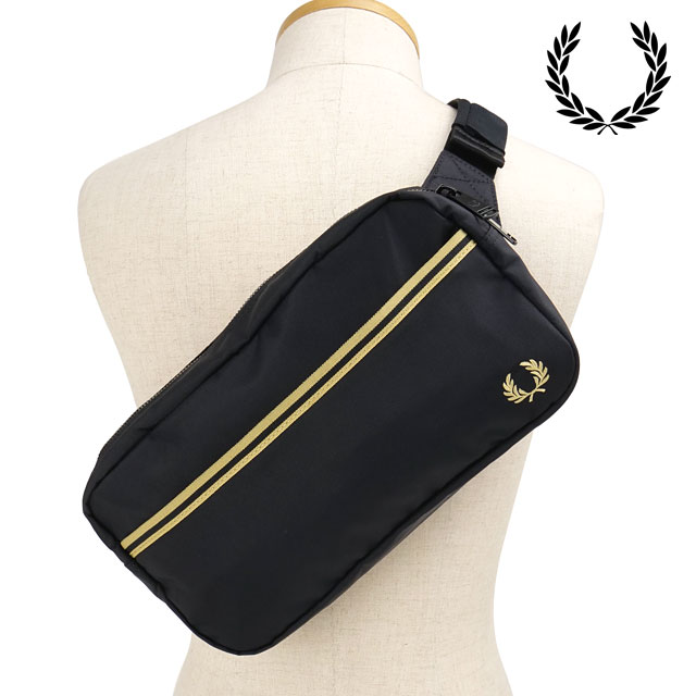 フレッドペリー FRED PERRY ティップドテープクロスボディバッグ [L2808-102 SS26] 3.5L TIPPED TAPE CROSSBODY BAG ユニセックスウエストバッグ ショルダーバッグ ブラック BLACK
